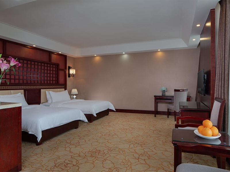 Vienna Hotel Kunming North Caiyun Road Asia 외부 사진
